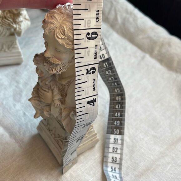 Virgin Mary and Joseph each holding baby Jesus. Winged Angel series. K’s collect - Picture 8 of 13